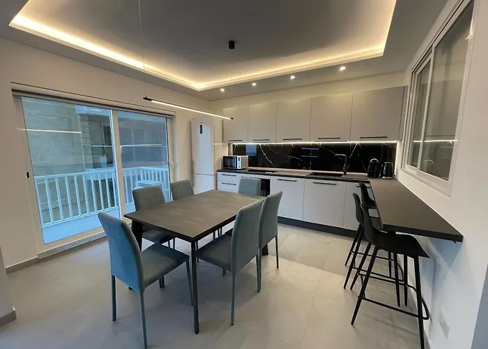 Brand New Seafront *