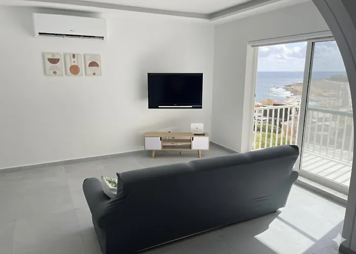 Apartman Brand New Seafront *